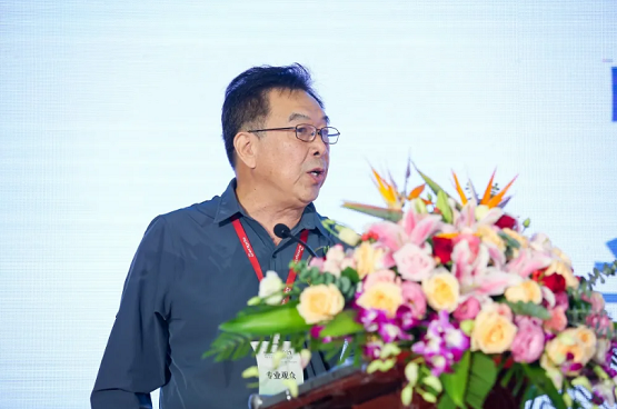 中國合成樹脂協(xié)會(huì) 理事長 鄭愷