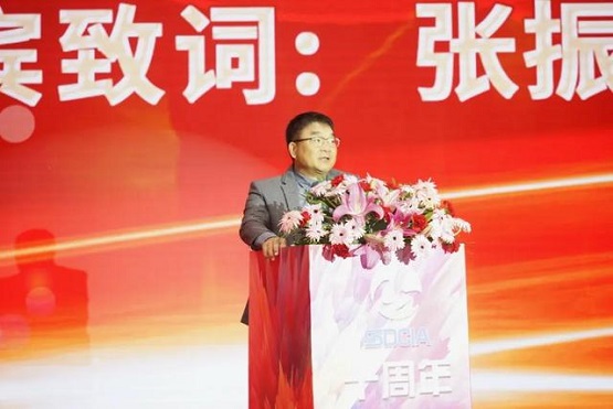 山東省化工專項行動辦產(chǎn)業(yè)升級組組長劉梅生致辭