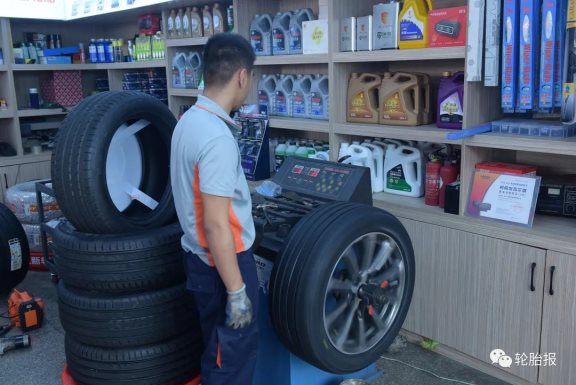 旗艦店配備目前正新轎車胎體系最完善、全面的技術(shù)支持服務(wù)