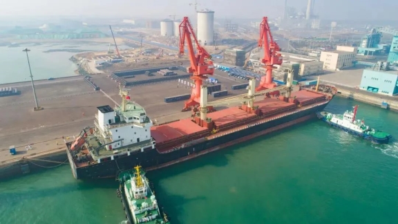 阿布扎比海外倉(cāng)為輪胎企業(yè)鋪設(shè)跨境銷售 阿布扎比海外倉(cāng)為輪胎企業(yè)鋪設(shè)跨境銷售