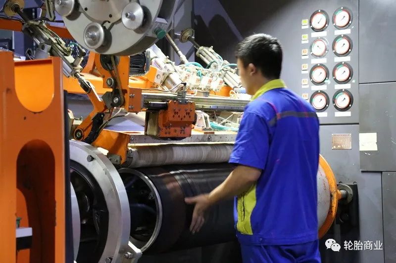 隨著零部件以及原材料供應(yīng)鏈逐步趨緊，北美商用車(chē)制造正在經(jīng)歷暴擊!