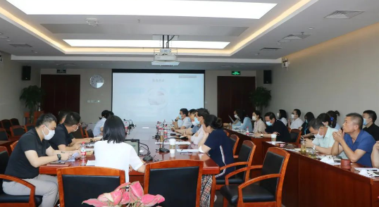 助力化纖工業(yè)高質(zhì)量發(fā)展 | 中國化纖協(xié)會(huì)2022年中總結(jié)會(huì)在京召開 助力化纖工業(yè)高質(zhì)量發(fā)展 | 中國化纖協(xié)會(huì)2022年中總結(jié)會(huì)在京召開