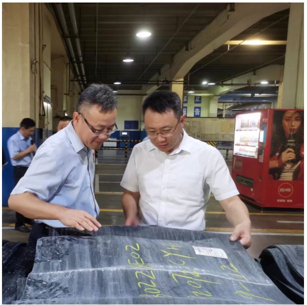 輪胎公司治理整改，副市長現(xiàn)場調(diào)度