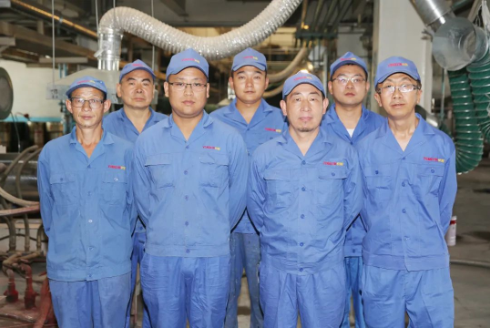 西北永新涂料有限公司制漆廠榮獲“甘肅省創(chuàng)新型班組”、“甘肅省示范性勞模創(chuàng)新工作室”榮譽(yù)稱號(hào)