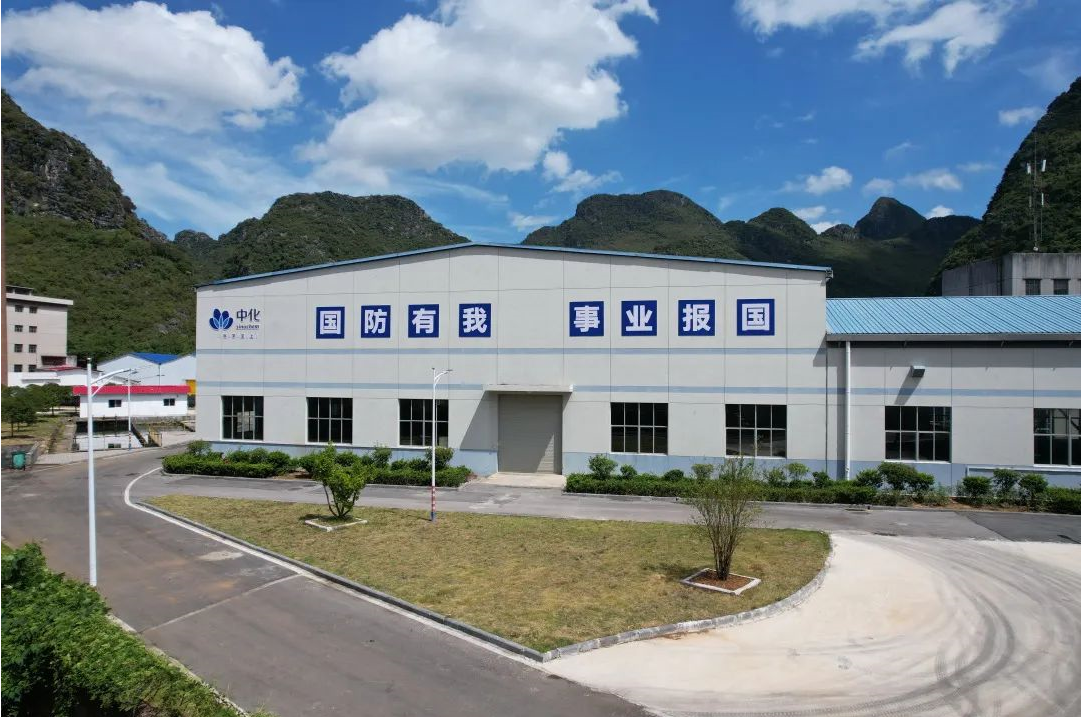 曙光院是國(guó)家高新技術(shù)企業(yè)，是國(guó)內(nèi)特種輪胎行業(yè)領(lǐng)軍企業(yè)