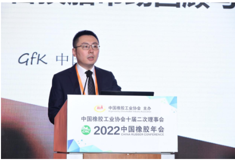  捷孚凱(GfK)中國汽車后市場負責人衛(wèi)琦，對后疫情時代全球與中國乘用車替換胎市場進行了回顧與展望。