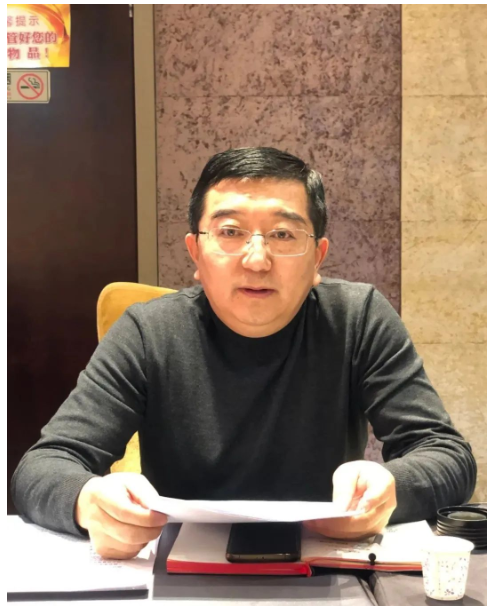 　龔大亮監(jiān)事長對2023年的工作計劃進行了詳細闡述，他指出，2023年是深入發(fā)展的關(guān)鍵一年，將進行商會換屆新工作，開創(chuàng)商會工作新局面。