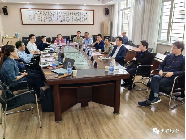 青島黑貓研發(fā)團(tuán)隊赴華南理工大學(xué)開展技術(shù)交流