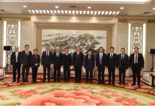 大陸集團(tuán)與華勤集團(tuán)深化戰(zhàn)略合作，推動中國高端制造業(yè)發(fā)展