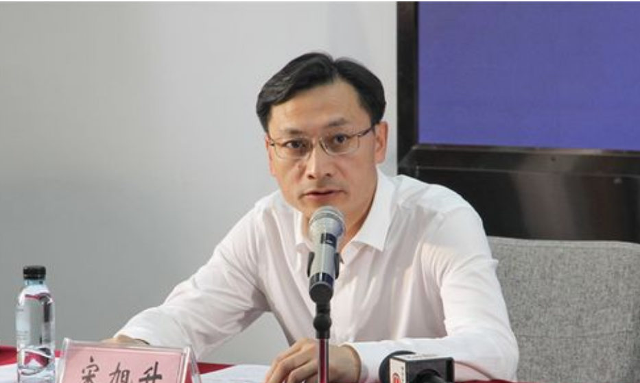 貴陽(yáng)市副市長(zhǎng)宋旭升表示，貴陽(yáng)市政府將進(jìn)一步做好服務(wù)工作，為貴州輪胎與水鋼的合作牽好線、搭好橋，幫助兩家企業(yè)尋找更多的合作機(jī)會(huì)和空間。