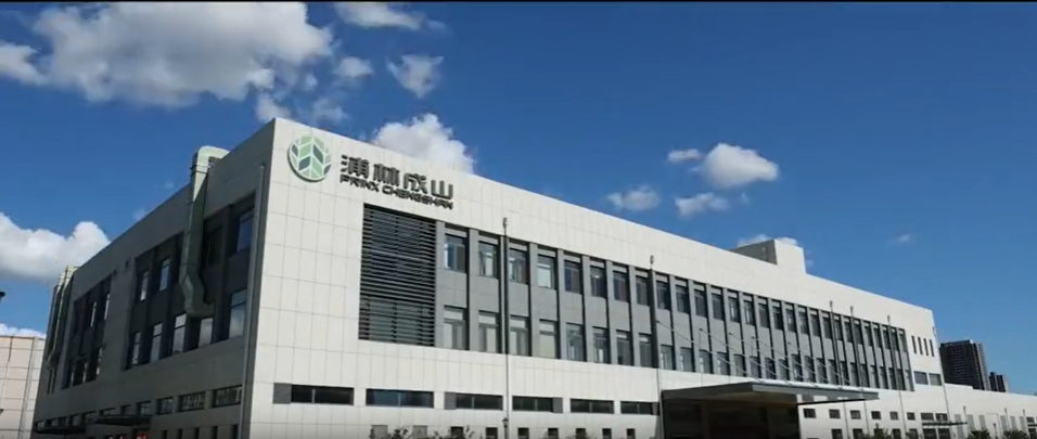 浦林成山的銷量基本持平，收入同比提升，國(guó)內(nèi)經(jīng)銷業(yè)務(wù)克服重重困難，提高市場(chǎng)份額。
