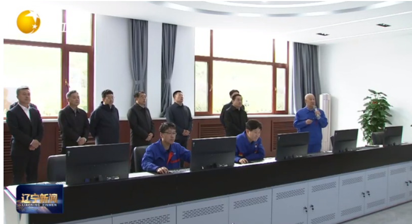 聽完匯報，郝鵬充分肯定了浪馬輪胎這些年堅持高品質、特色化、差異化發(fā)展之路，并要求浪馬輪胎繼續(xù)奮斗，為遼寧全面振興新突破貢獻力量。同時，他表示鼓勵企業(yè)對標世界先進水平，激發(fā)改革創(chuàng)新活力，千方百計搶占更多國內外市場，向著建設世界一流輪胎企業(yè)目標邁進。