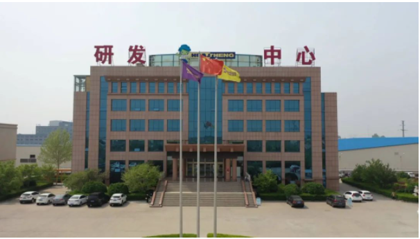 此外，據(jù)了解，廣饒縣加強(qiáng)了科技服務(wù)保障，通過全方位、多渠道了解企業(yè)創(chuàng)新發(fā)展現(xiàn)狀及存在問題，并為華盛橡膠集團(tuán)的該項(xiàng)目提供了一站式的全程跟蹤服務(wù)。