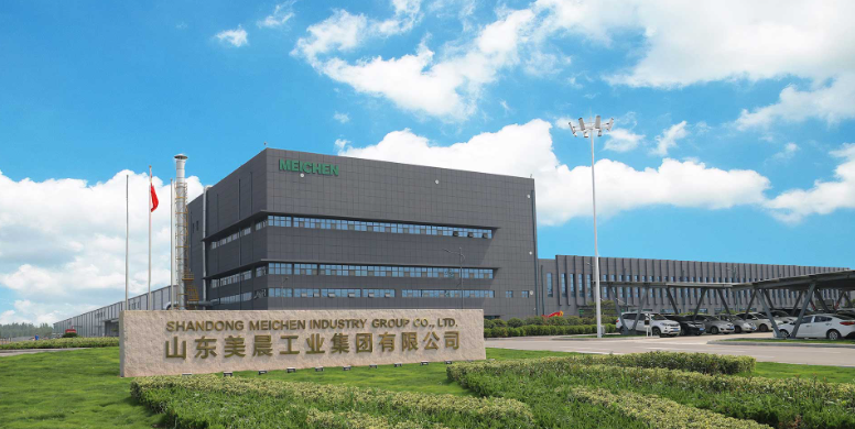 值得注意的是，針對(duì)投資者對(duì)公司在新能源業(yè)務(wù)方面的布局的關(guān)注，美晨生態(tài)董事兼總經(jīng)理王永剛表示，公司正在積極拓展新能源汽車領(lǐng)域的相關(guān)業(yè)務(wù)，未來(lái)新能源汽車將成為公司的重點(diǎn)發(fā)展方向之一。