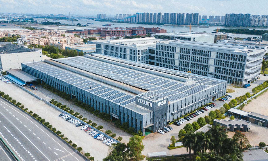 伊之密發(fā)布2023年半年度報告，報告期內(nèi)，伊之密實現(xiàn)營業(yè)收入19.61億元，同比增長2.14%。實現(xiàn)歸屬于上市公司股東的凈利潤2.51億元，同比增長4.73%。實現(xiàn)歸屬于上市公司股東的扣除非經(jīng)常性損益的凈利潤2.42億元，同比增長9.92%?；久抗墒找?.54元。