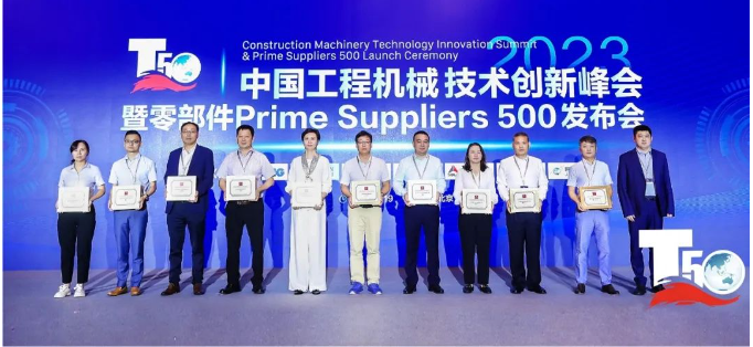 質(zhì)量是企業(yè)發(fā)展的基石，創(chuàng)新是企業(yè)發(fā)展的動(dòng)力。未來(lái)，玲瓏輪胎表示將以宣言為指導(dǎo)，繼續(xù)進(jìn)行研發(fā)創(chuàng)新，提高產(chǎn)品質(zhì)量，深化產(chǎn)業(yè)鏈合作，為中國(guó)工程機(jī)械行業(yè)在全球的擴(kuò)展不懈努力。