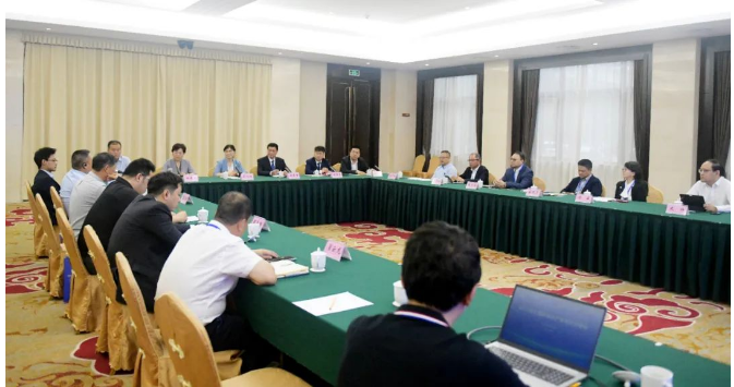 2023亞太國際涂料產(chǎn)業(yè)項(xiàng)目對(duì)接會(huì)在濮陽順利舉行