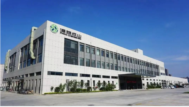 美國SEMA SHOW一直以其高度專業(yè)化而著稱，是世界各大汽配展中備受矚目的盛會，每年吸引數(shù)十萬車主和專業(yè)人士前來參觀。據(jù)官方消息，本次展會將有超過2,000種新品首次亮相，吸引來自全球100多個國家的150,000多名專業(yè)買家。