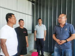 江城縣委書記胡興華調研嘉禾鄉(xiāng)橡膠產業(yè)